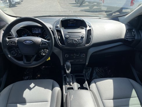 Used 2018 Ford Escape S image 9