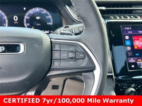Certified 2025 Jeep Grand Cherokee L Laredo w/ Luxury Tech Group I image 27