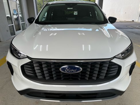 New 2026 Ford Escape Active image 7