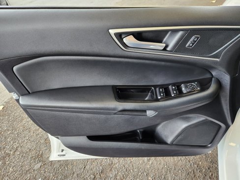 Used 2019 Ford Edge SEL w/ Equipment Group 201A image 12