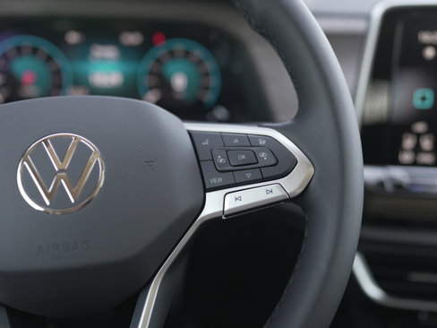 New 2026 Volkswagen Atlas SEL Premium R-Line image 18