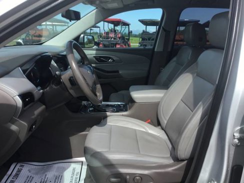 Used 2018 Chevrolet Traverse LT image 14