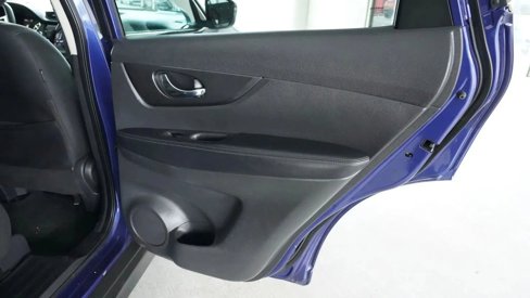Used 2020 Nissan Rogue SV image 23