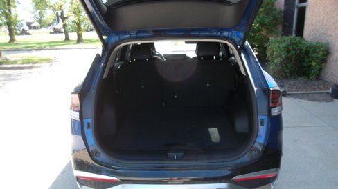Used 2024 Kia Sportage SX image 8