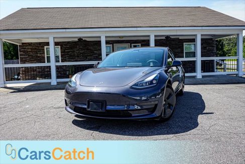 Used 2023 Tesla Model 3 Standard Range image 1
