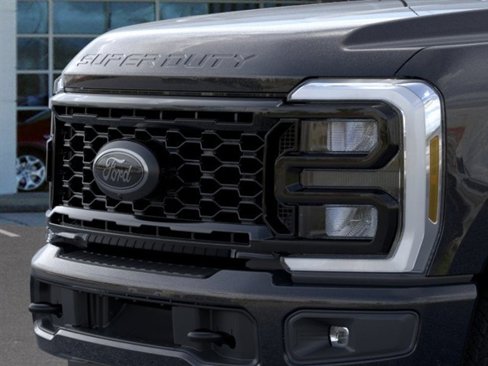New 2026 Ford F250 4x4 Crew Cab Super Duty image 17
