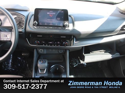 Used 2021 Nissan Rogue SV image 17