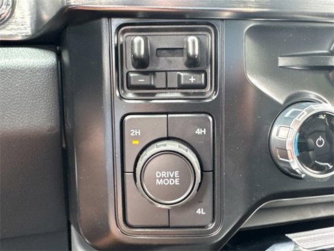 New 2025 Ford F350 Lariat w/ Lariat Ultimate Package image 22