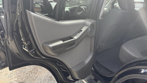 Used 2013 Nissan Xterra S image 13