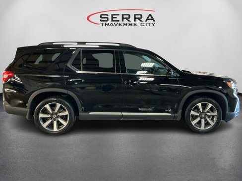 Used 2023 Honda Pilot Elite image 4