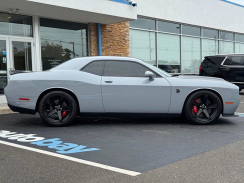 Used 2022 Dodge Challenger SRT Hellcat image 10