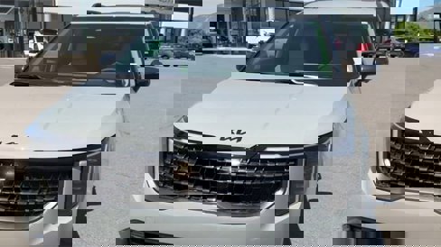 New 2026 Kia Carnival SX Prestige image 2