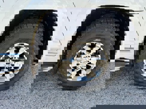 Used 2013 Toyota 4Runner 4WD image 10