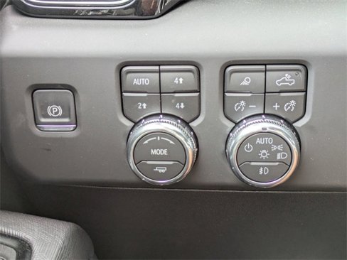 New 2026 GMC Sierra 2500 AT4X w/ AT4X AEV Edition image 25