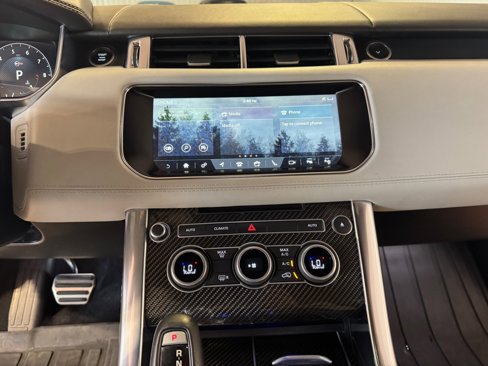 Used 2017 Land Rover Range Rover Sport SVR image 33