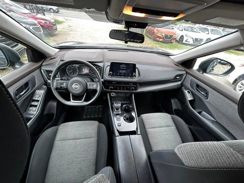 Used 2021 Nissan Rogue S image 5