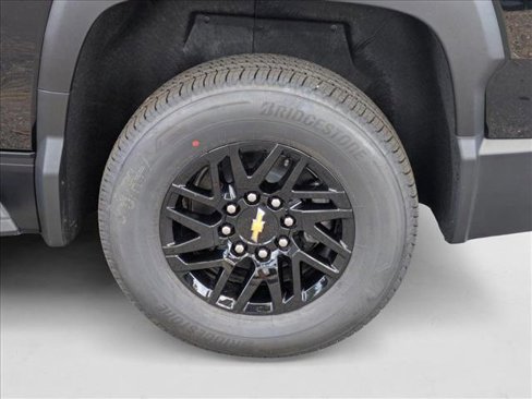 New 2026 Chevrolet Silverado EV LT image 9