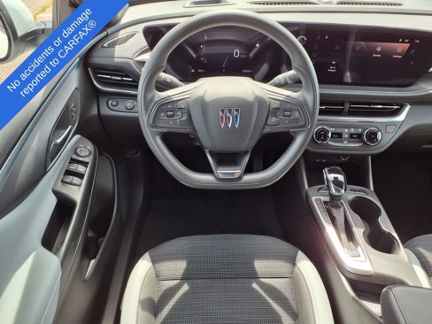 Used 2024 Buick Envista Preferred w/ Advanced Safety Package image 15