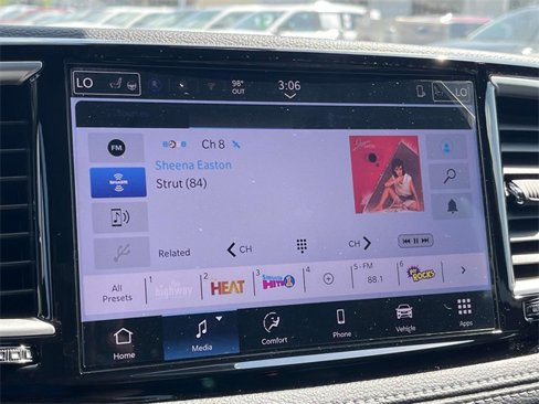 New 2025 Chrysler Pacifica Select image 22