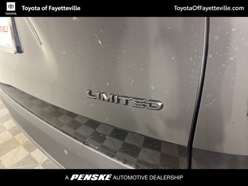 New 2026 Toyota Grand Highlander Limited image 18