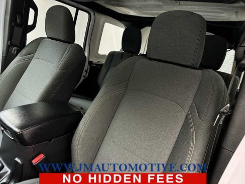 Used 2024 Jeep Wrangler Sport S image 14