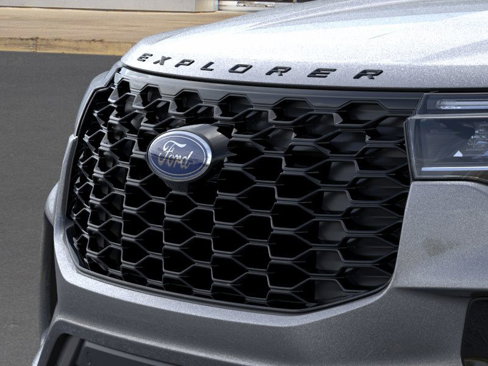 New 2025 Ford Explorer ST-Line w/ Premium Package image 17