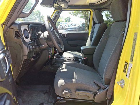 Used 2024 Jeep Wrangler Willys image 13