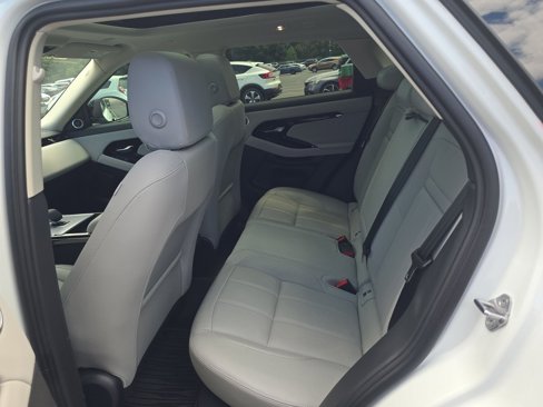 Used 2025 Land Rover Range Rover Evoque S image 6