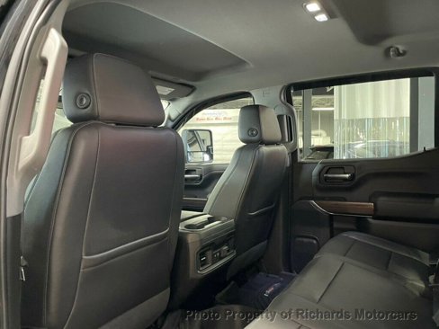 Used 2020 Chevrolet Silverado 1500 LT Trail Boss w/ Midnight Edition image 19