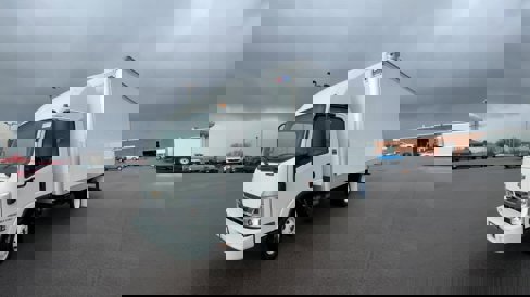 New 2024 Chevrolet Low Cab Forward image 4