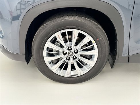 New 2026 Toyota Grand Highlander Platinum image 26