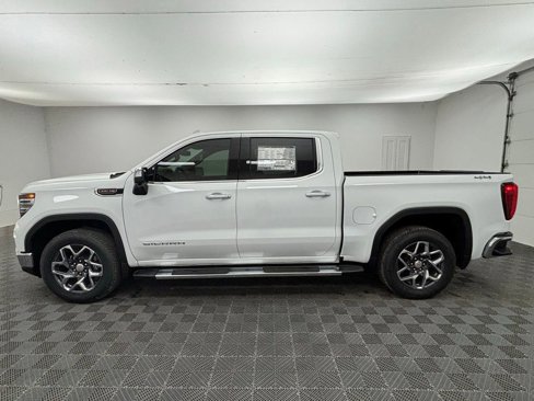 New 2025 GMC Sierra 1500 SLT w/ SLT Premium Package image 18