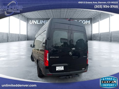 Used 2024 Mercedes-Benz Sprinter 2500 w/ Acoustic Package image 5