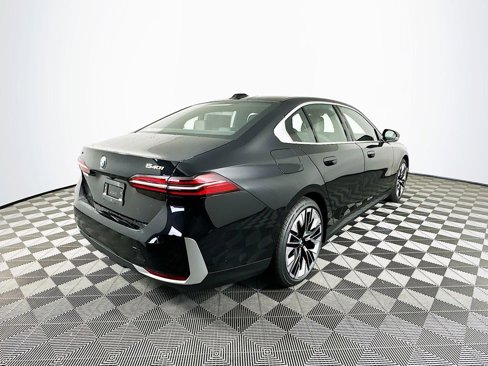 New 2026 BMW 540i xDrive w/ Executive Package image 9