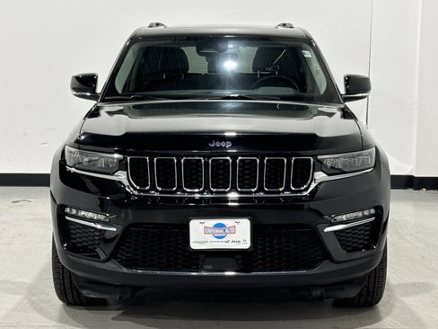 Used 2023 Jeep Grand Cherokee 4WD 4xe image 9