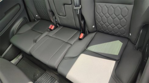 New 2026 Volvo XC90 T8 Plus image 32