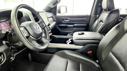 Used 2024 RAM 1500 Laramie image 19