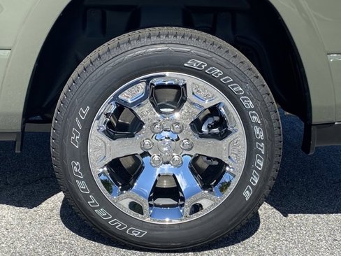 New 2026 RAM 1500 4x4 Crew Cab image 20