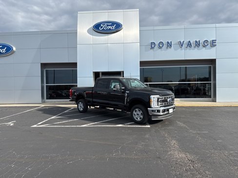 New 2026 Ford F250 XLT image 1