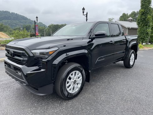 New 2025 Toyota Tacoma SR5 image 3