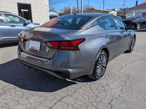 Used 2023 Nissan Altima 2.5 SV image 6