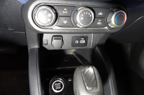 Used 2024 Nissan Versa SV w/ Trunk Package image 14