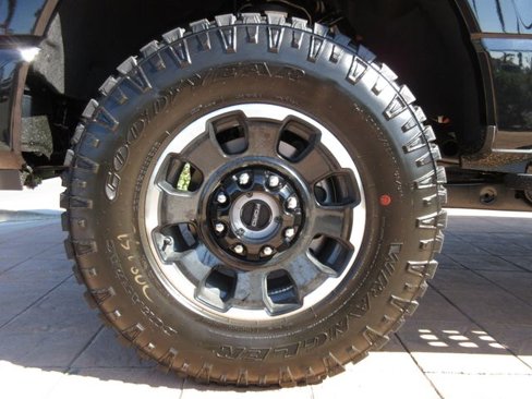 New 2026 Ford F250 Platinum w/ Tremor Off-Road Package image 8
