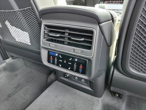 New 2026 Audi Q7 3.0T Prestige image 13