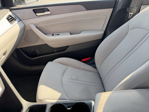 Used 2018 Hyundai Sonata SEL image 11