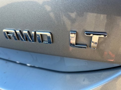 Used 2024 Chevrolet Equinox LT image 28