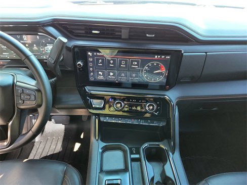 Used 2024 GMC Sierra 2500 AT4 w/ AT4 Premium Plus Package image 26