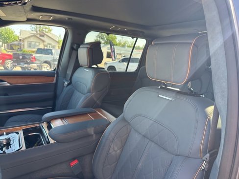 New 2024 Jeep Grand Wagoneer Series III w/ Flexible Seating Group image 13