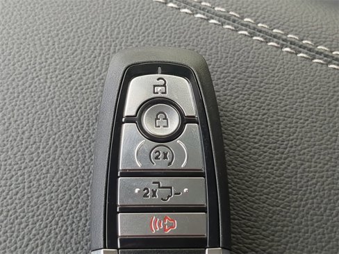 New 2025 Ford F350 Lariat w/ Lariat Ultimate Package image 38
