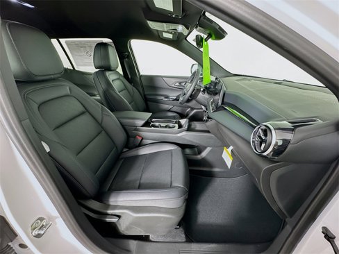 New 2025 Chevrolet Equinox LT w/ Convenience Package II image 28